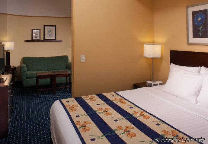Springhill Suites St Petersburg Clearwater Largo Exterior foto
